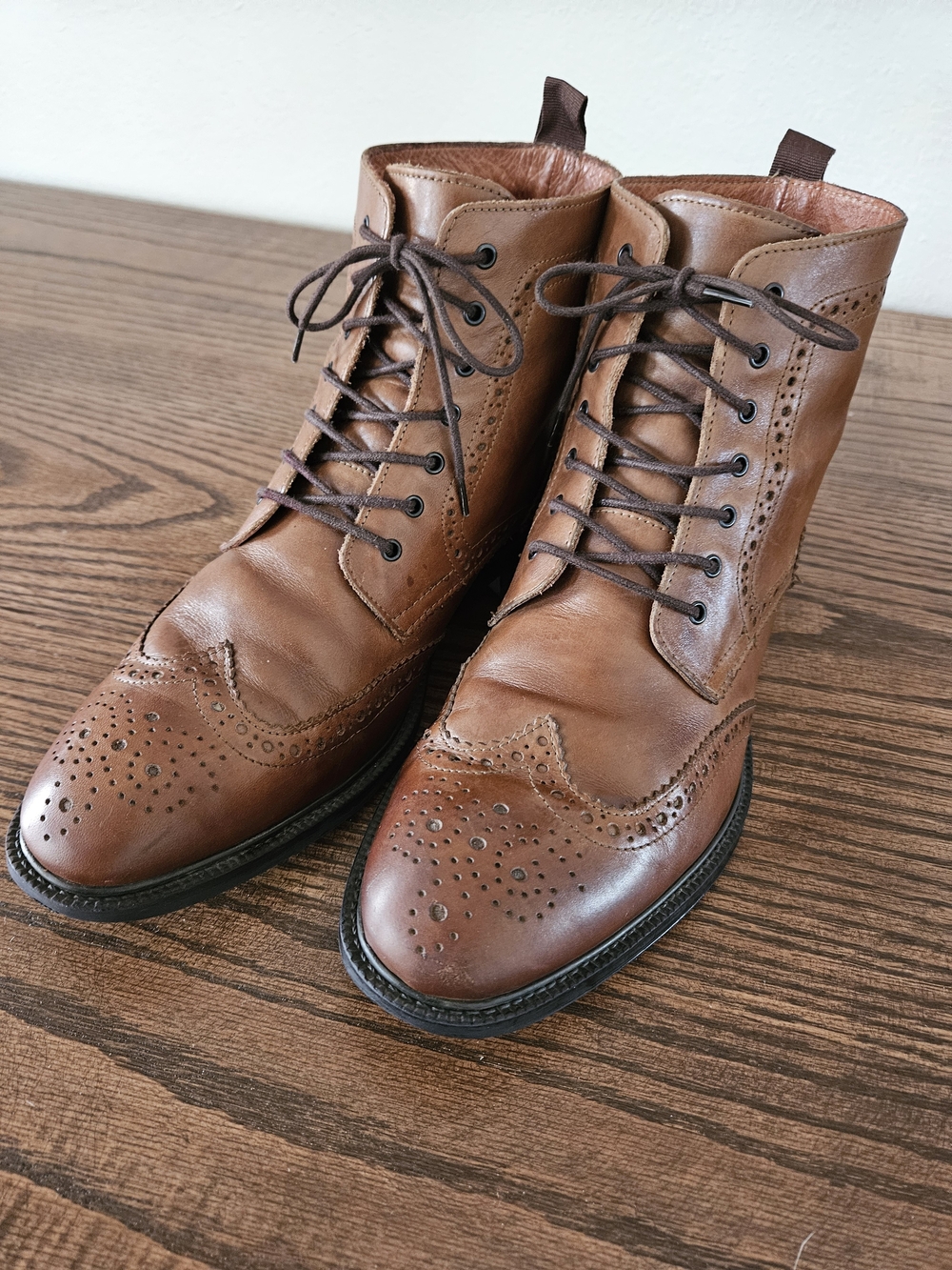 Stafford Men's Tan Leather Wingtip Chukka Boots
